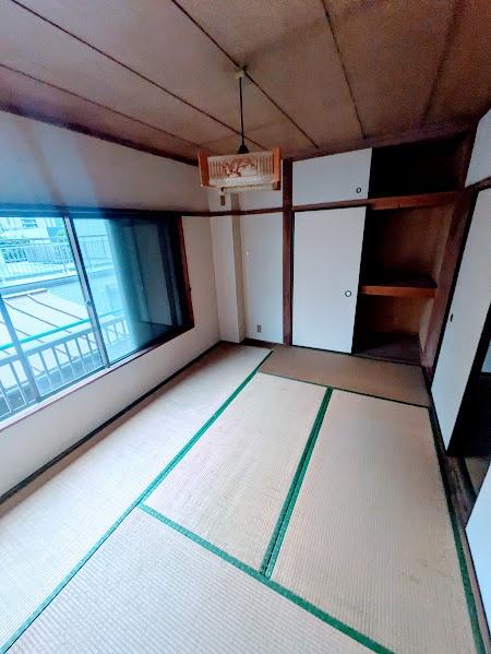 横浜市保土ケ谷区岩間町１丁目のアパート