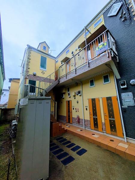 横浜市鶴見区下末吉４丁目の事務所