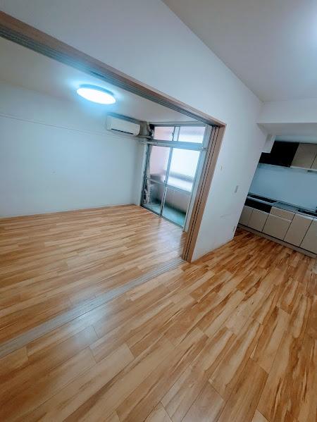 横浜市西区浅間町２丁目のマンション