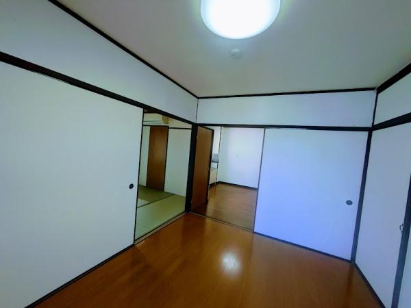 横浜市西区浅間町２丁目のマンション