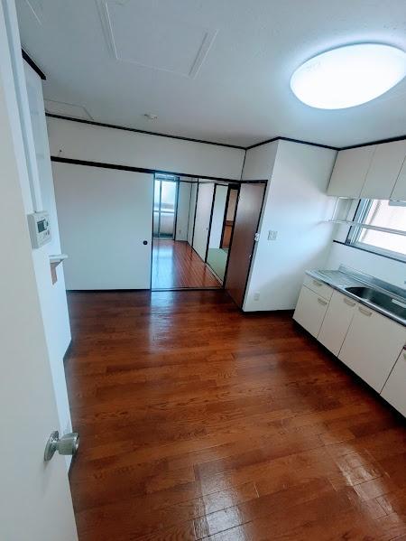 横浜市西区浅間町２丁目のマンション
