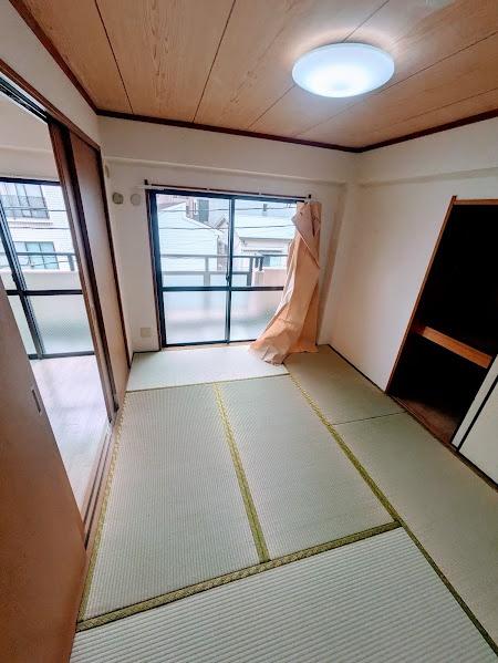 横浜市神奈川区平川町のマンション