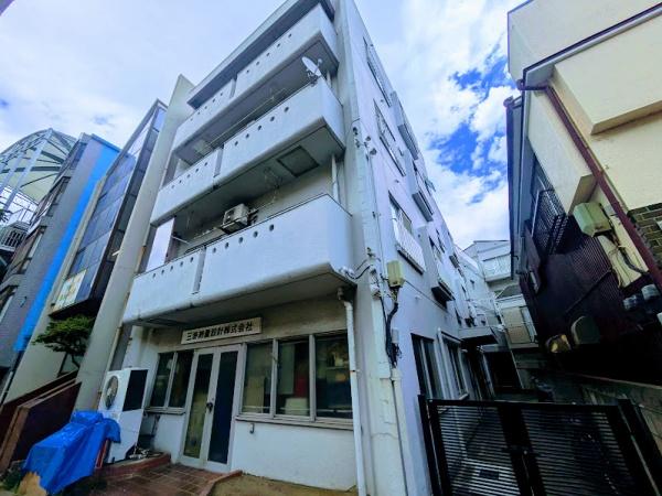 横浜市神奈川区松本町４丁目のマンション