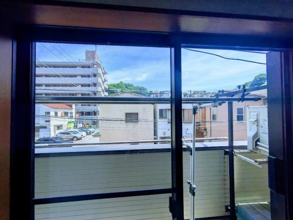 横浜市中区石川町１丁目のアパート