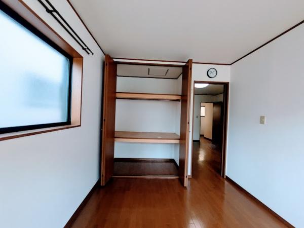 横浜市中区石川町１丁目のアパート
