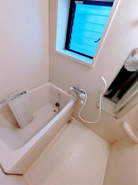 横浜市中区石川町１丁目のアパート
