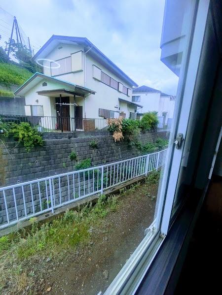 横浜市港南区芹が谷４丁目のテラスハウス