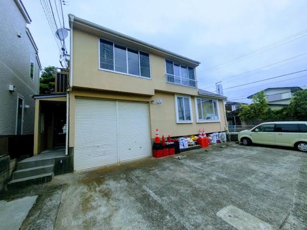 横浜市保土ケ谷区新桜ケ丘２丁目のテラスハウス