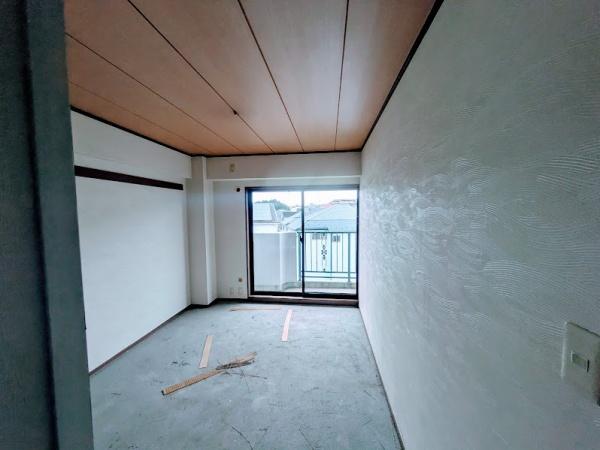 横浜市神奈川区菅田町のマンション