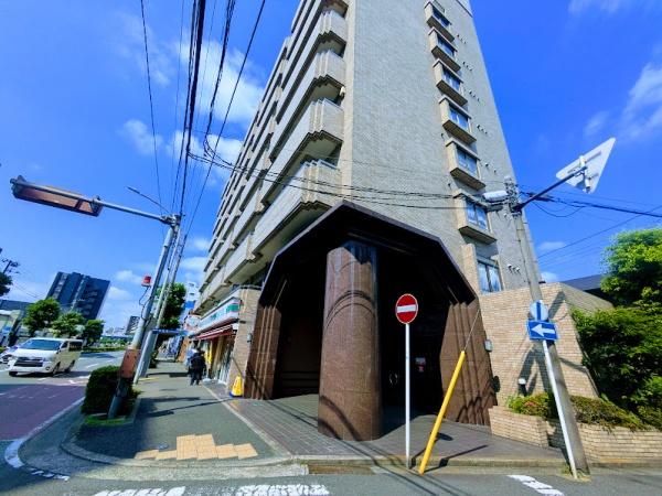 横浜市西区浅間町３丁目のマンション
