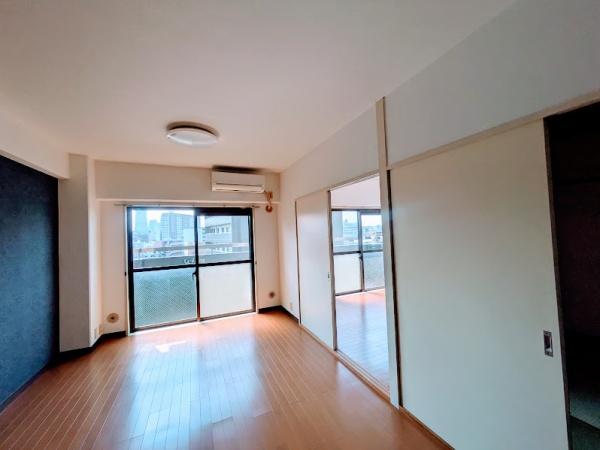横浜市西区浅間町３丁目のマンション