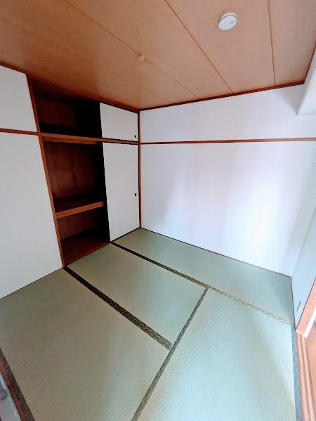 横浜市西区浅間町３丁目のマンション