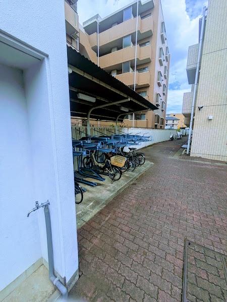 ラフィーヌ横浜片倉町