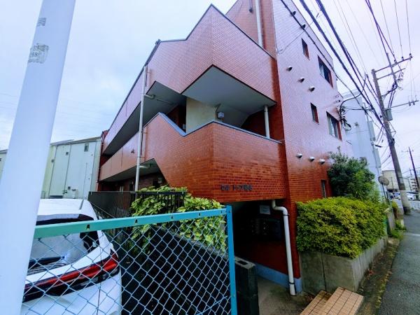 横浜市神奈川区松見町４丁目のマンション