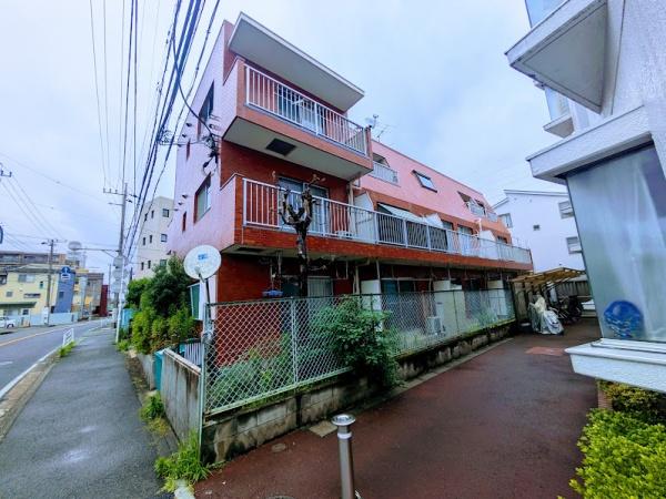 横浜市神奈川区松見町4丁目のマンション