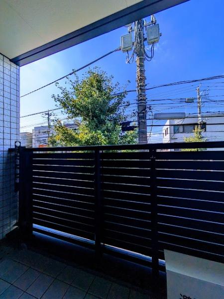 横浜市神奈川区片倉１丁目のマンション