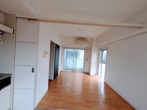 横浜市南区吉野町３丁目のマンション