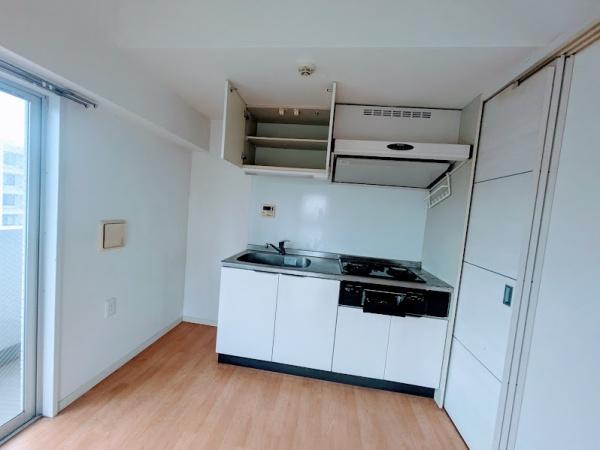 横浜市南区吉野町３丁目のマンション