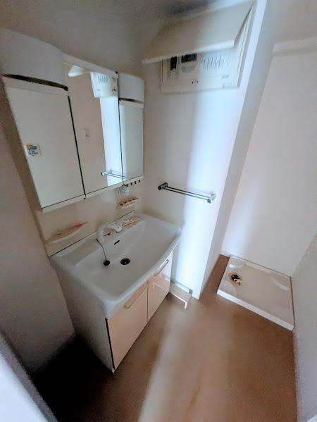 横浜市南区吉野町３丁目のマンション