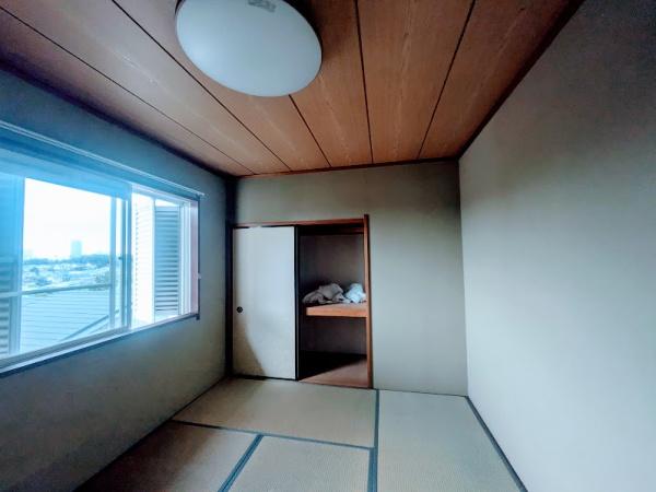 横浜市神奈川区白幡南町のテラスハウス
