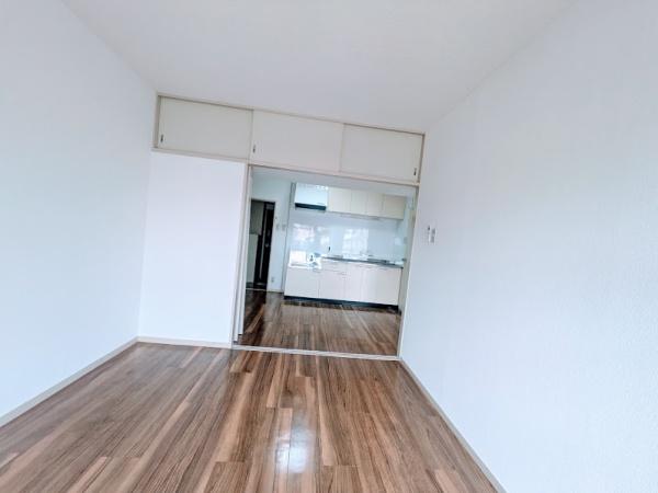 横浜市南区六ツ川２丁目のマンション