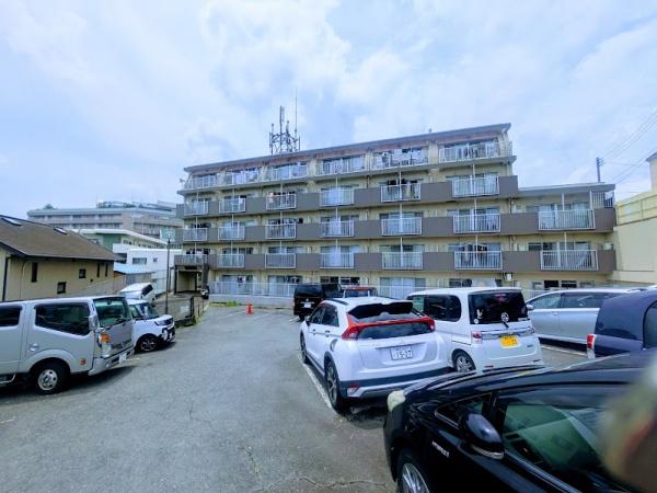 横浜市南区六ツ川2丁目のマンション