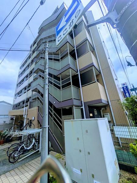 横浜市西区浅間町４丁目のマンション