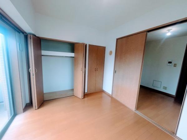 横浜市西区浅間町４丁目のマンション