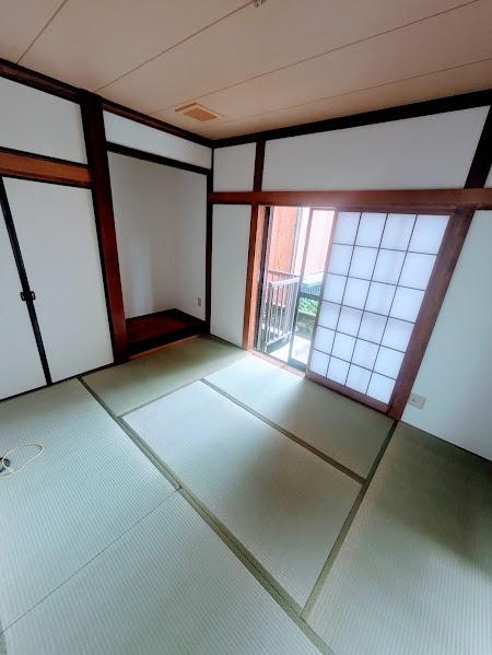 横浜市南区永田山王台の貸家