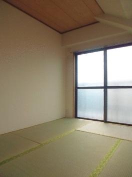 横浜市西区藤棚町１丁目のマンション