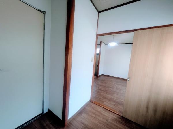 三ッ沢下町平屋住宅