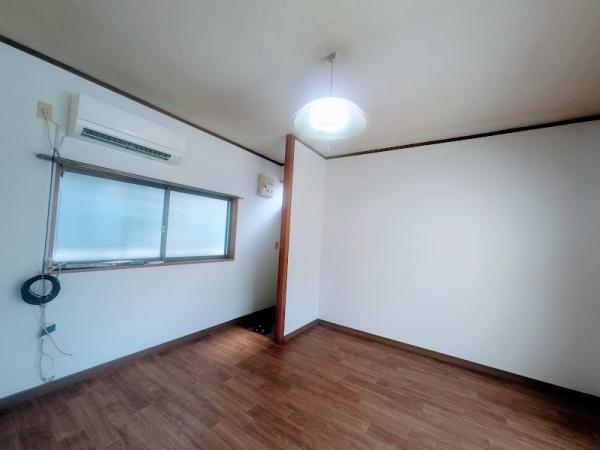 三ッ沢下町平屋住宅