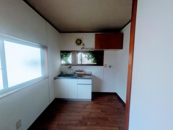 三ッ沢下町平屋住宅