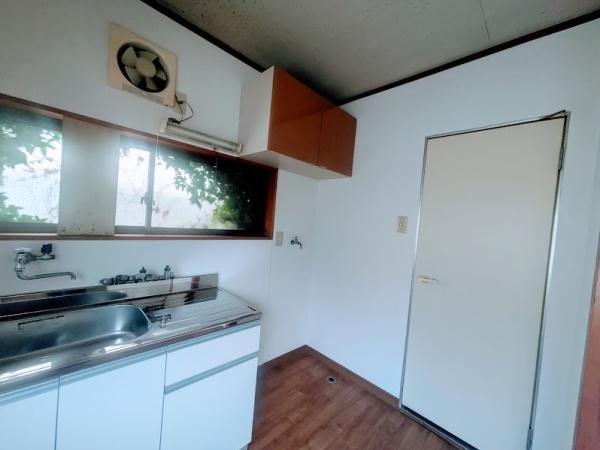 三ッ沢下町平屋住宅