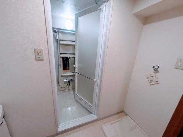 横浜市西区浅間町４丁目のマンション