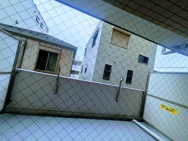 横浜市西区浅間町４丁目のマンション