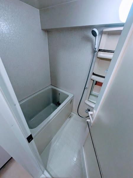 横浜市西区浅間町４丁目のマンション