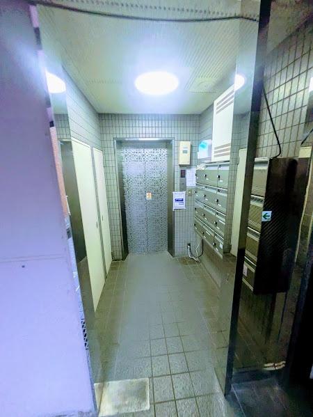 横浜市中区伊勢佐木町４丁目の事務所