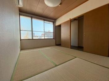 横浜市中区伊勢佐木町６丁目のマンション