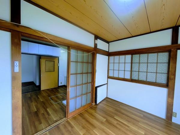 横浜市西区浅間台の貸家