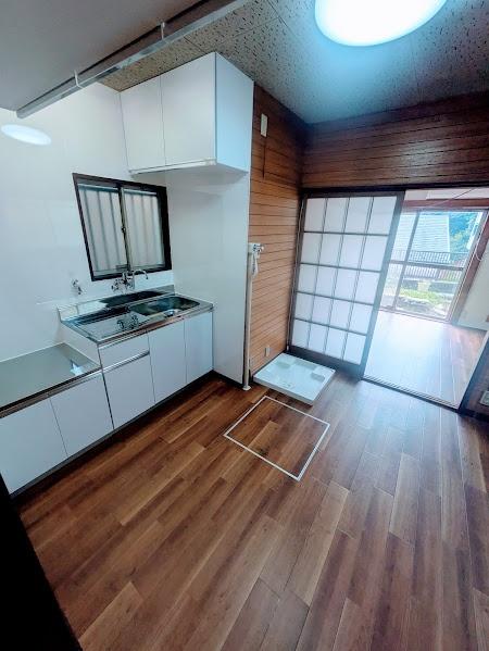 横浜市西区浅間台の貸家