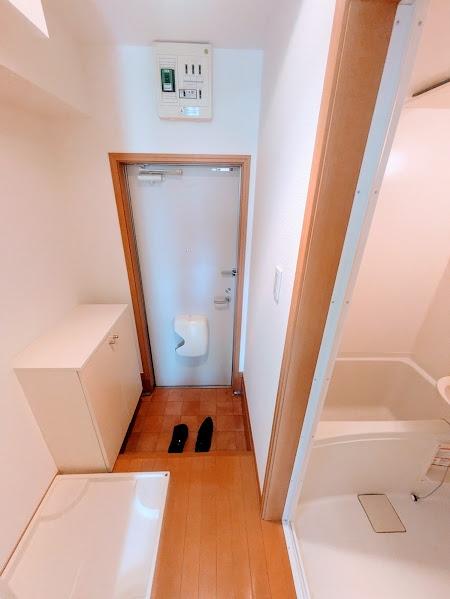 ロイヤルコート三ツ沢
