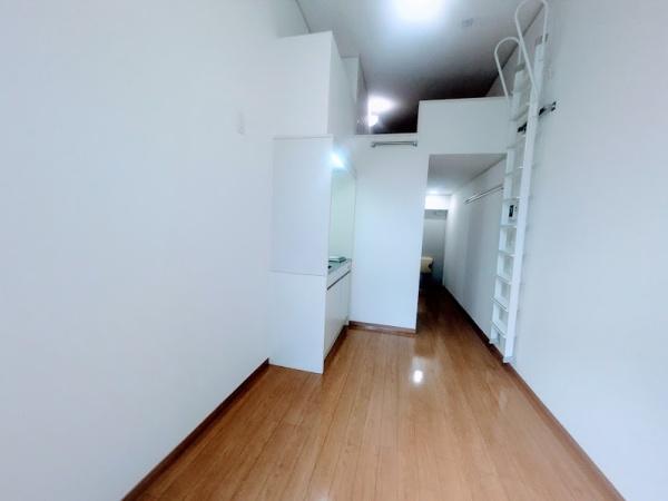 横浜市保土ケ谷区峰岡町３丁目のアパート