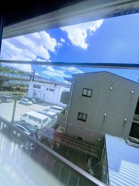 横浜市神奈川区三枚町のマンション