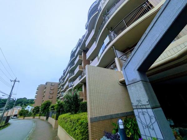 横浜市保土ケ谷区東川島町のマンション