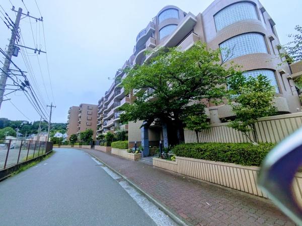 横浜市保土ケ谷区東川島町のマンション