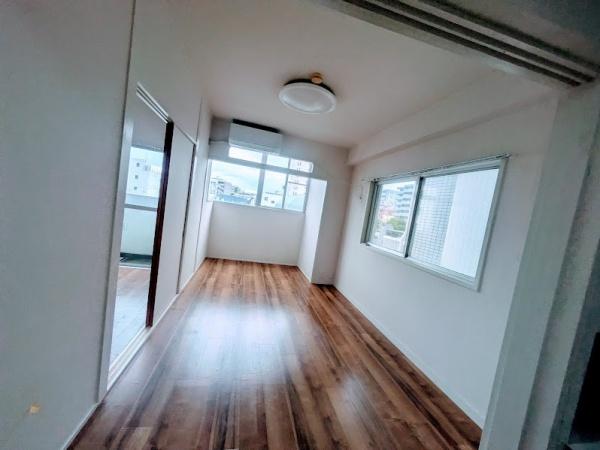 横浜市西区浅間町５丁目のマンション