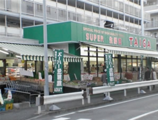 横浜市保土ケ谷区岩井町のテラスハウス(スーパー生鮮館TAIGA永田店)