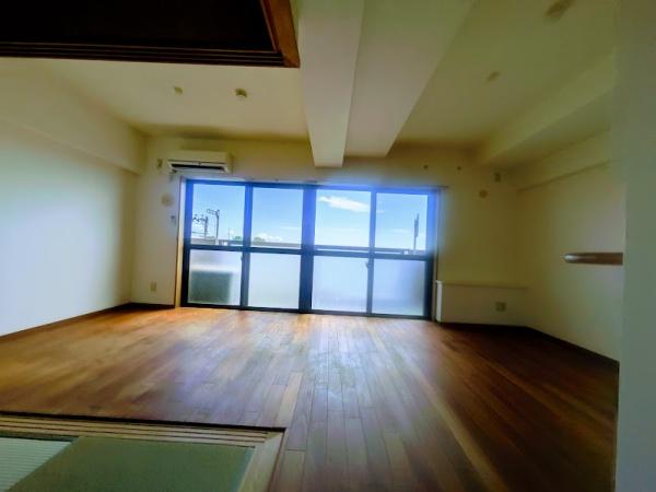 横浜市港南区上永谷３丁目のマンション