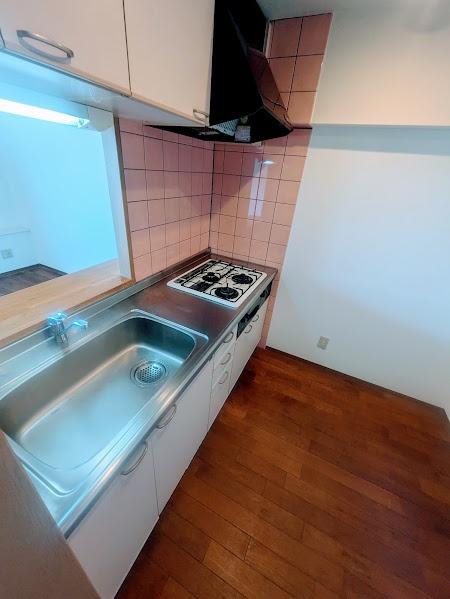 横浜市港南区上永谷３丁目のマンション